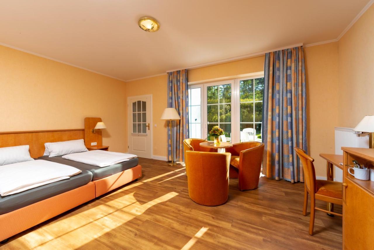 Waldhotel Humboldtsee Salzhemmendorf ภายนอก รูปภาพ